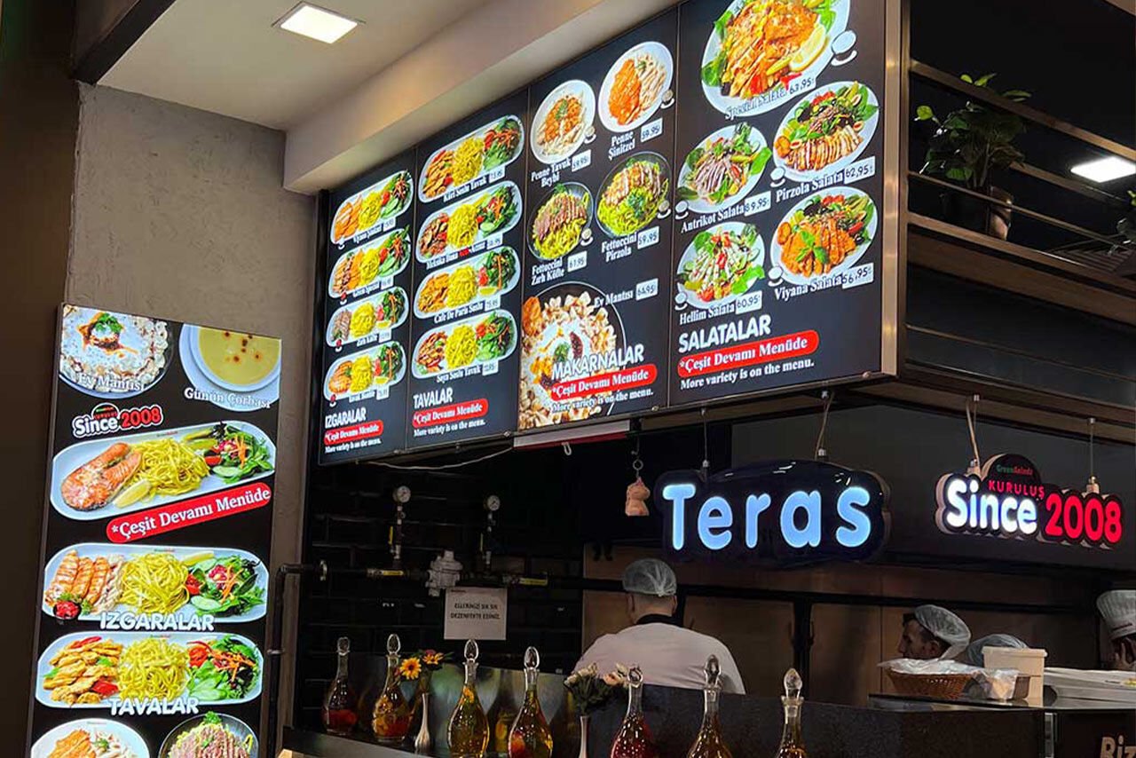 Turizm Sezonu Öncesi Büyük Randevu: Otel ve Restoran Stantlarında Lightbox Şıklığı