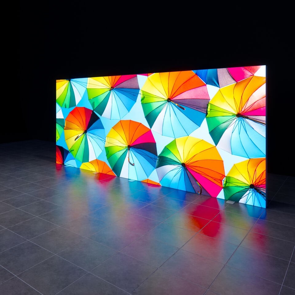 500xh225cm Düz Arka Duvar Lightbox