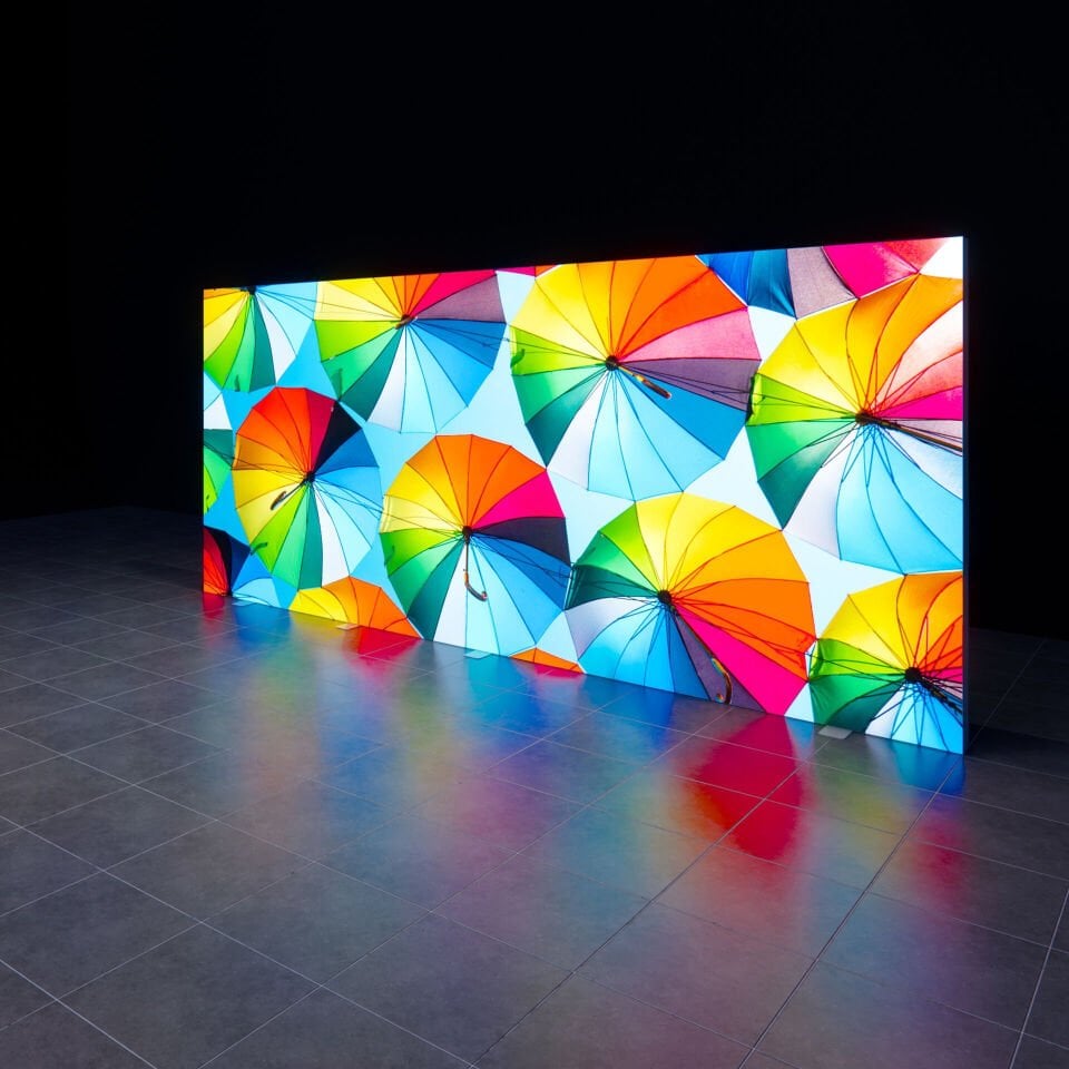 500xh225cm Düz Arka Duvar Lightbox