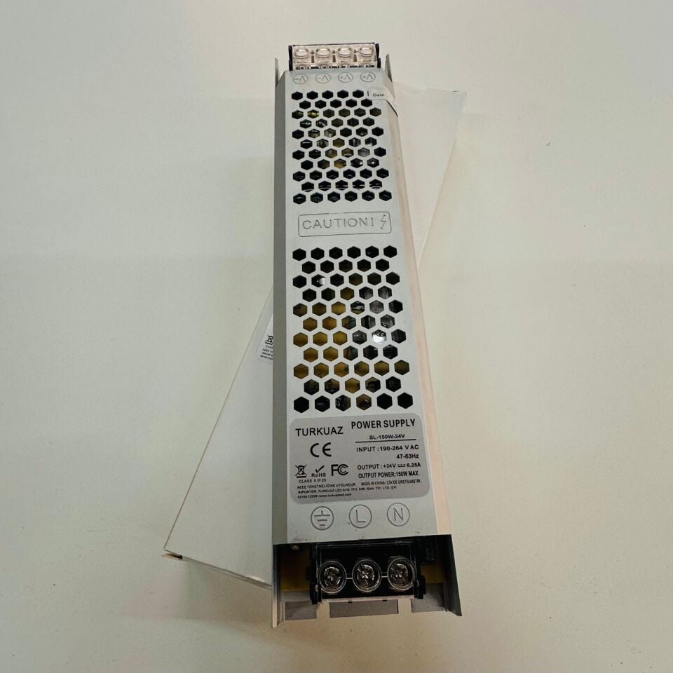 Güç Kaynağı İç mekan 24V 150W 6,25Amp