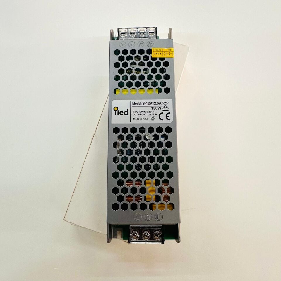 Güç Kaynağı İç mekan 12V 150W 12,5Amp