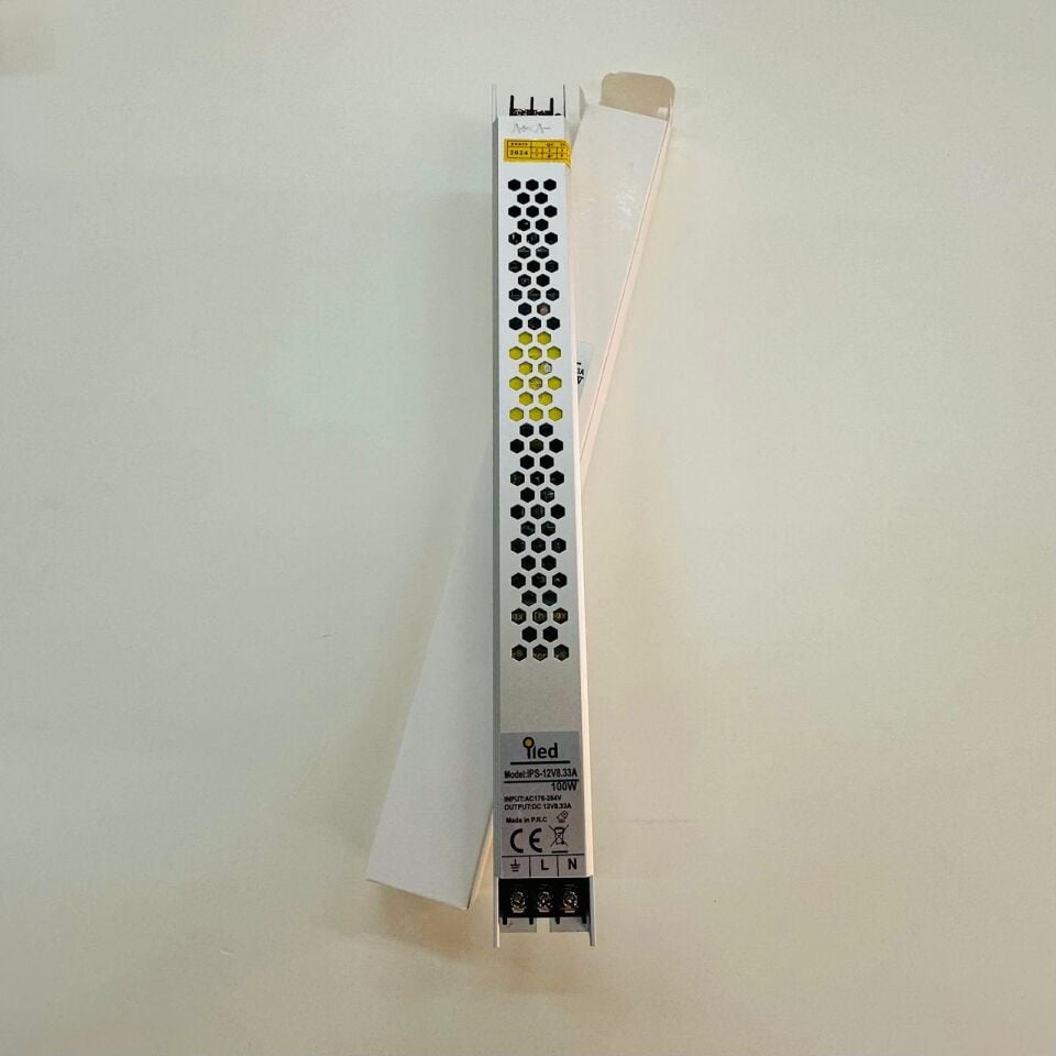 Güç Kaynağı İç mekan 12V 100W 8,33Amp