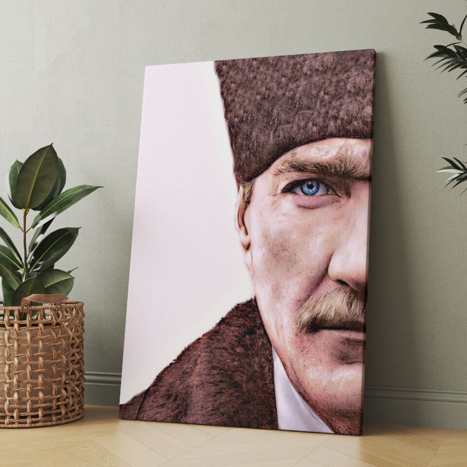 Kasketli Atatürk Kanvas Tablo