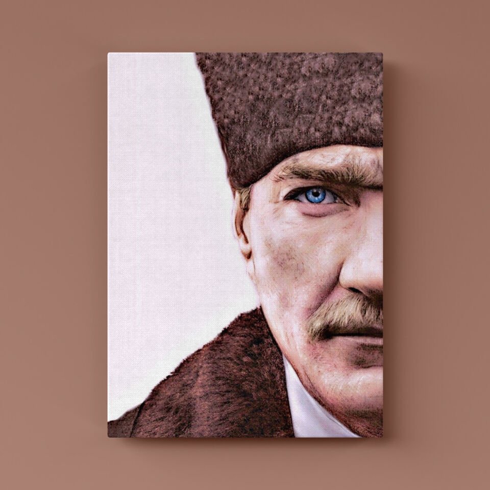 Kasketli Atatürk Kanvas Tablo