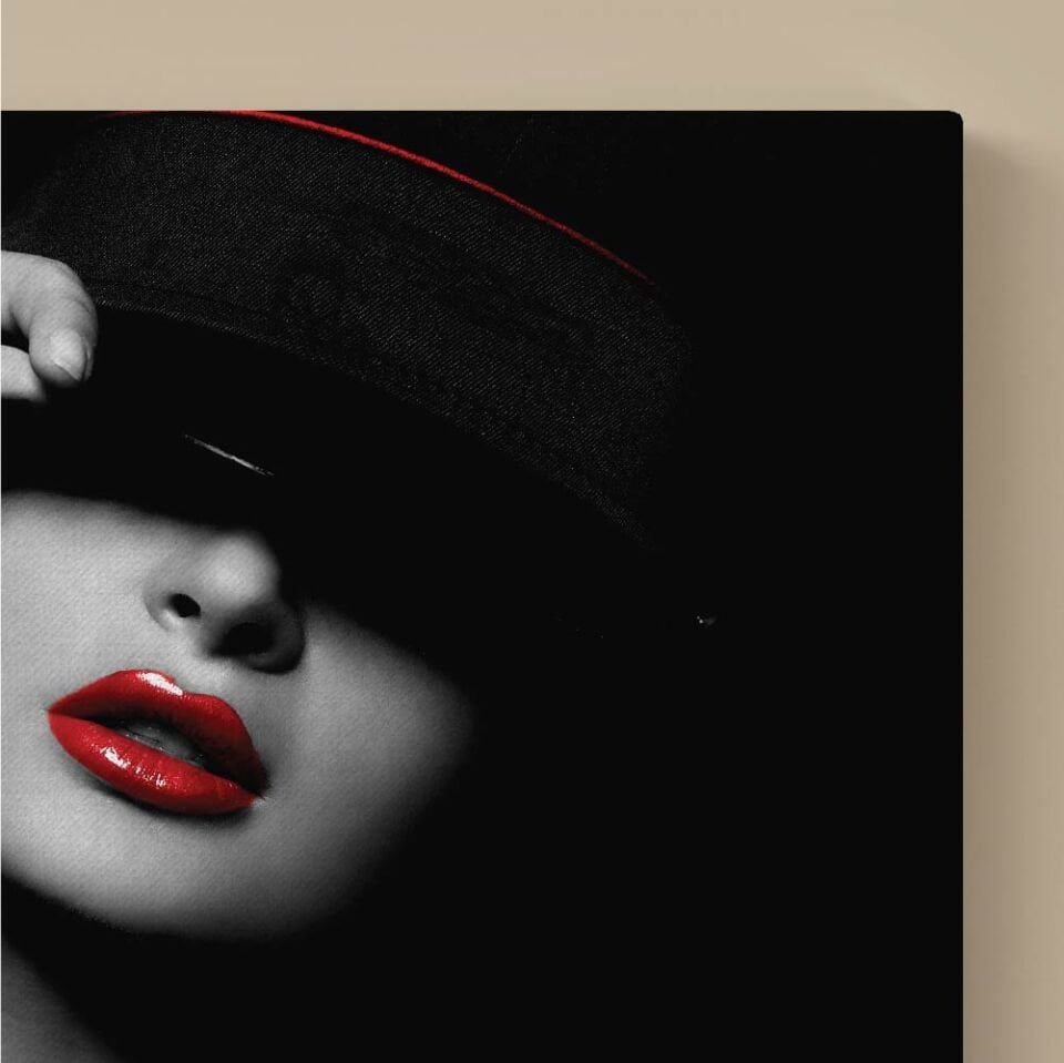 Şapkalı Siyah Kadın Dekoratif Kanvas Tablo