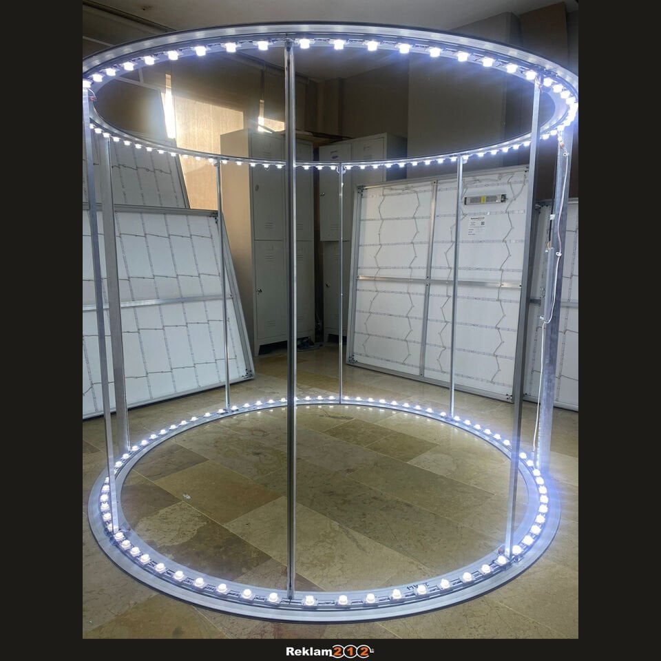 200cm Çapında Silindir Lightbox